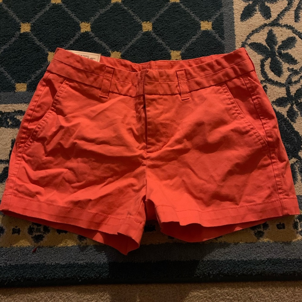 gap shorts